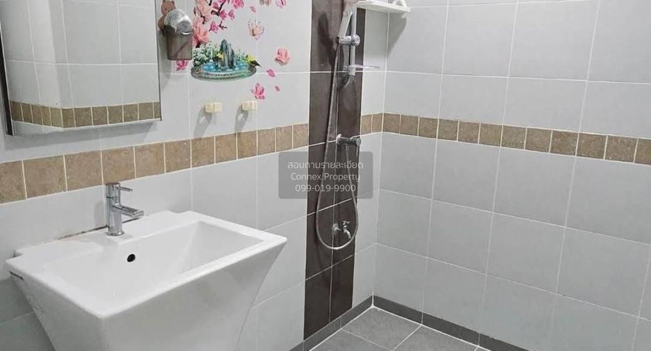 For sale 3 bedrooms townhouse in Rat Burana, Bangkok