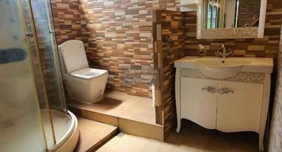 Продажа 3 спальни кондо в Щаттхана, Бангкок