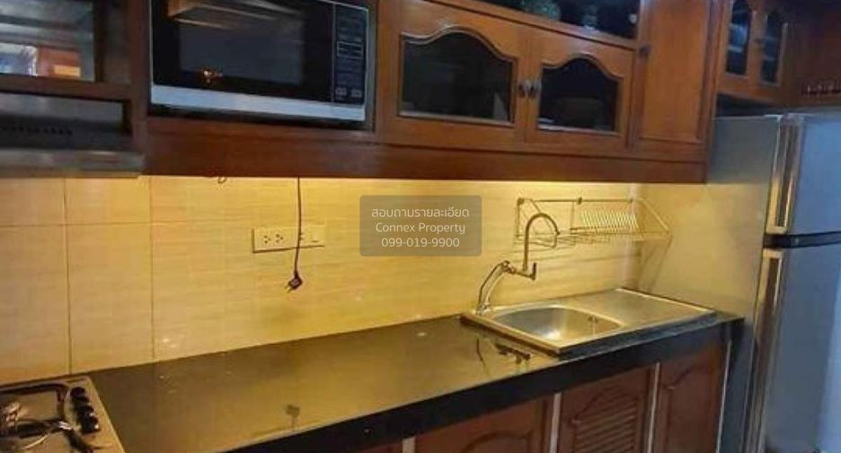 Продажа 3 спальни кондо в Щаттхана, Бангкок