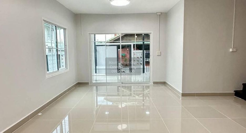 For sale 3 bedrooms townhouse in Bang Bua Thong, Nonthaburi