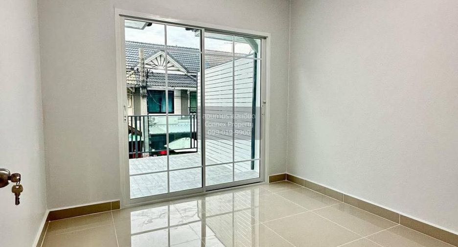 For sale 3 bedrooms townhouse in Bang Bua Thong, Nonthaburi