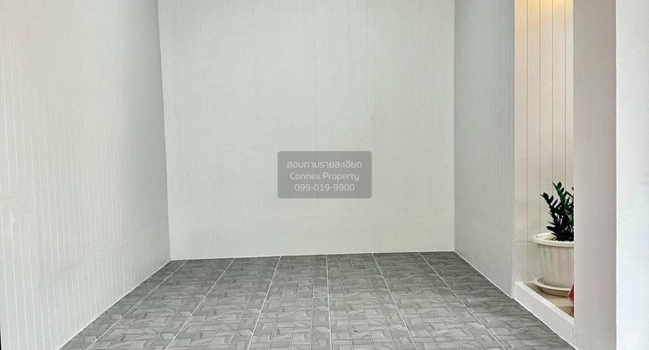 For sale 3 bedrooms townhouse in Bang Bua Thong, Nonthaburi