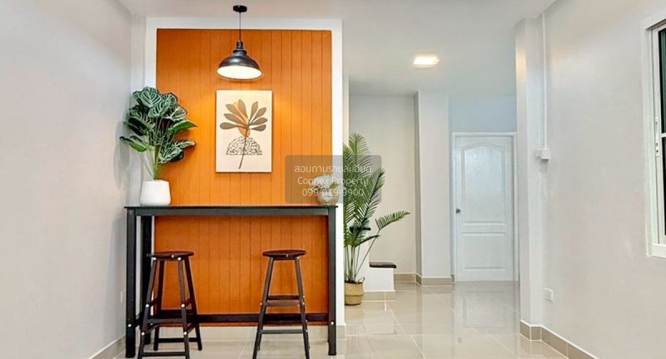 For sale 3 bedrooms townhouse in Mueang Nonthaburi, Nonthaburi