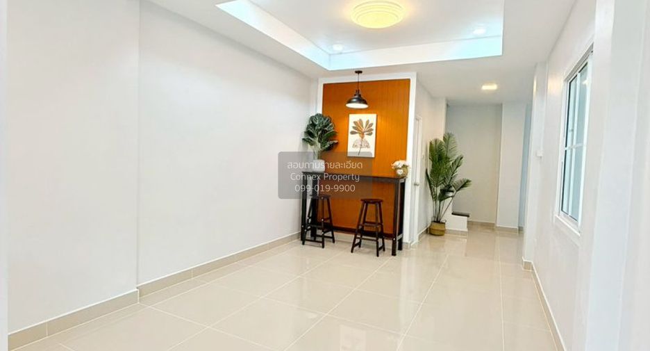 For sale 3 bedrooms townhouse in Mueang Nonthaburi, Nonthaburi