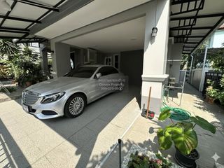 Haus zum Kauf mit 4 Zimmer in Nong Khaem, Bangkok