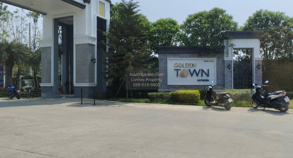 For sale 3 bedrooms townhouse in Chom Thong, Bangkok