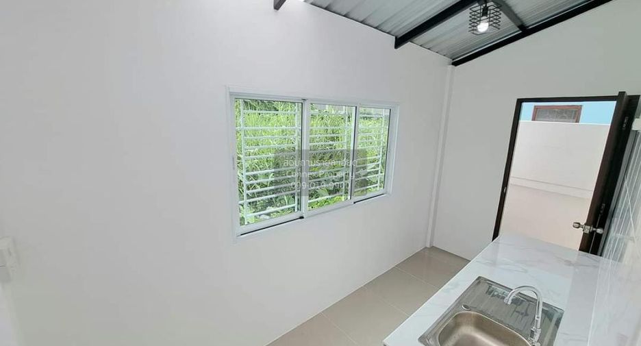 Casa adosada en venta de 3 habitaciones en Nong Khaem, Bangkok