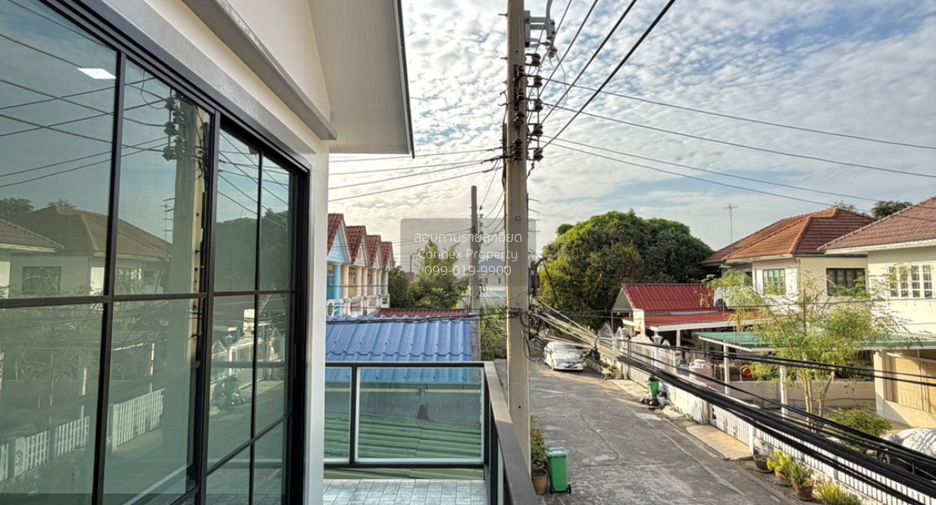 Casa adosada en venta de 2 habitaciones en Bang Bua Thong, Nonthaburi