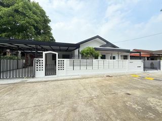 Casa en venta de 4 habitaciones en Min Buri, Bangkok