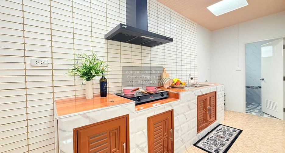 Casa en venta de 4 habitaciones en Min Buri, Bangkok