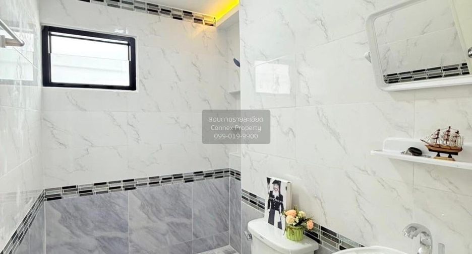 Casa en venta de 4 habitaciones en Min Buri, Bangkok