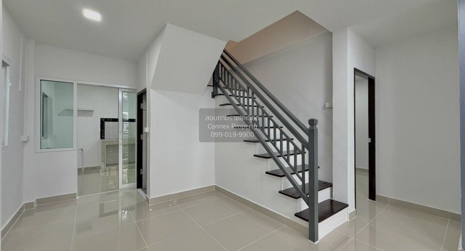 For sale 4 bedrooms townhouse in Mueang Nonthaburi, Nonthaburi