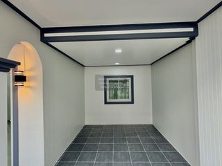 For sale 4 bedrooms townhouse in Mueang Nonthaburi, Nonthaburi