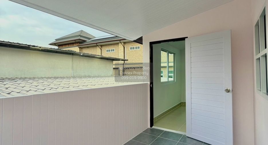 For sale 4 bedrooms townhouse in Mueang Nonthaburi, Nonthaburi