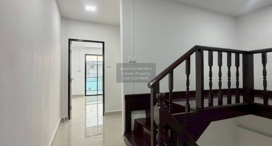 For sale 3 bedrooms townhouse in Mueang Nonthaburi, Nonthaburi