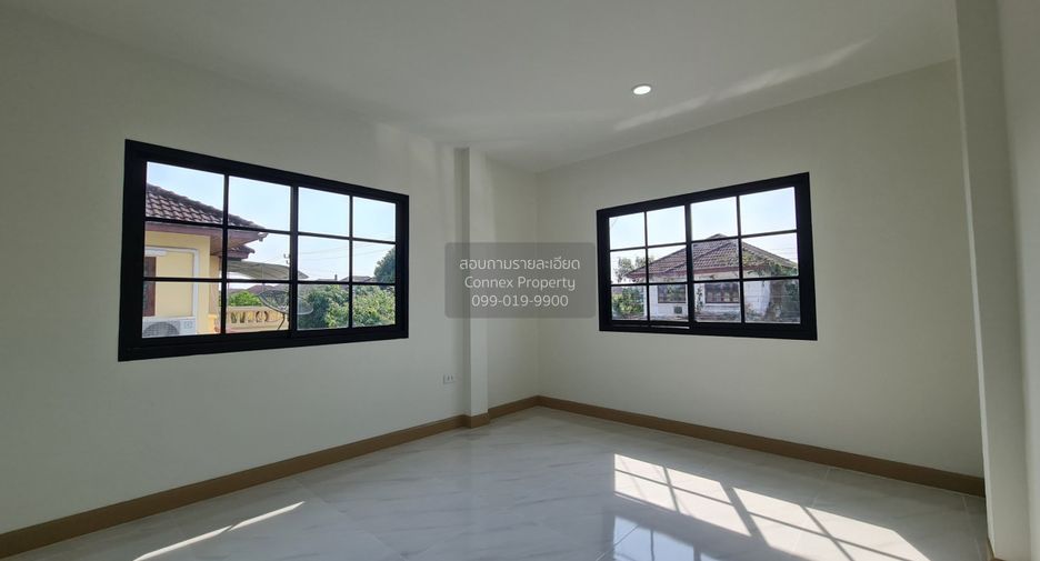 For sale 4 bedrooms house in Khlong Sam Wa, Bangkok