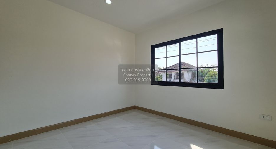 For sale 4 bedrooms house in Khlong Sam Wa, Bangkok