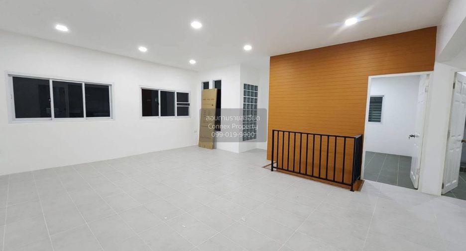 Casa adosada en venta de 6 habitaciones en Bang Kapi, Bangkok