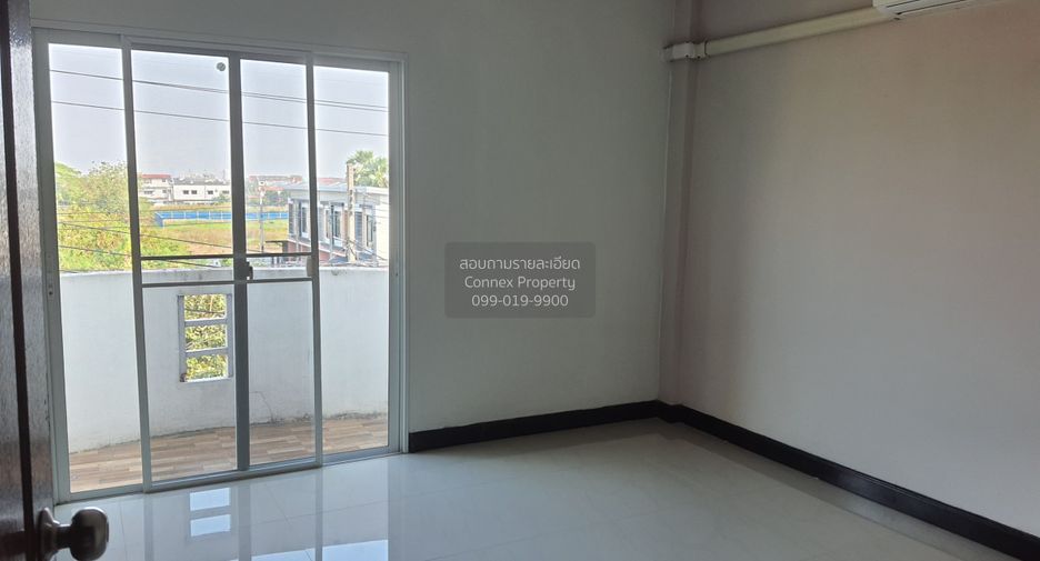 Casa adosada en venta de 4 habitaciones en Bang Bua Thong, Nonthaburi