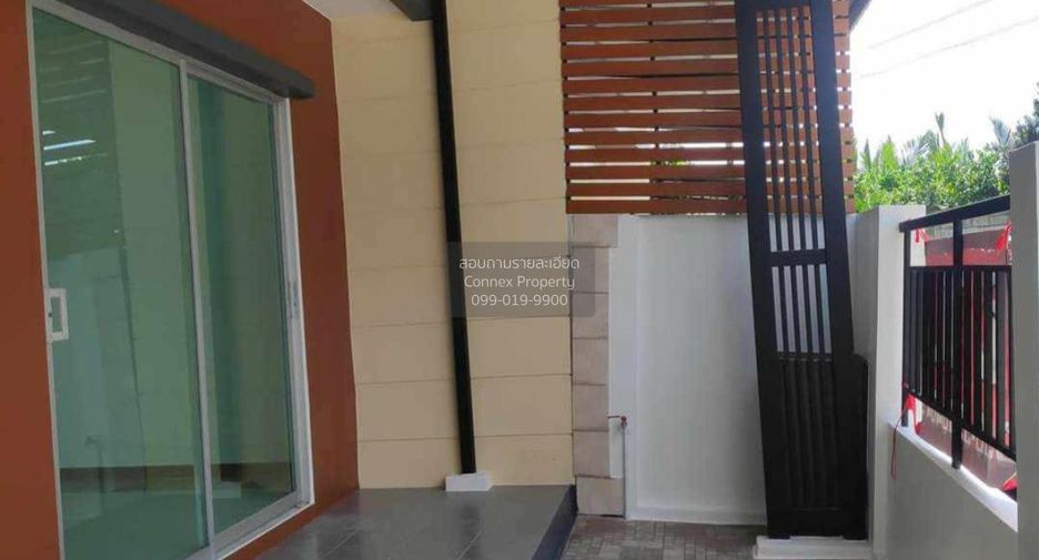 For sale 3 ベッドルーム townhouse in Mueang Samut Songkhram, Samut Songkhram