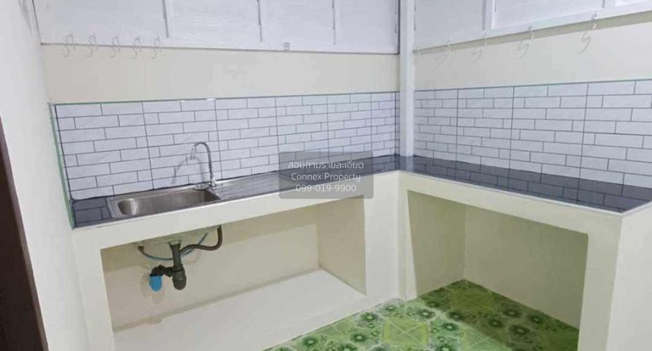 For sale 3 ベッドルーム townhouse in Mueang Samut Songkhram, Samut Songkhram