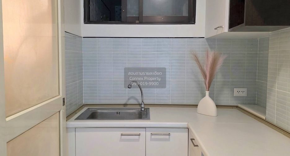 For sale 1 bed condo in Thon Buri, Bangkok