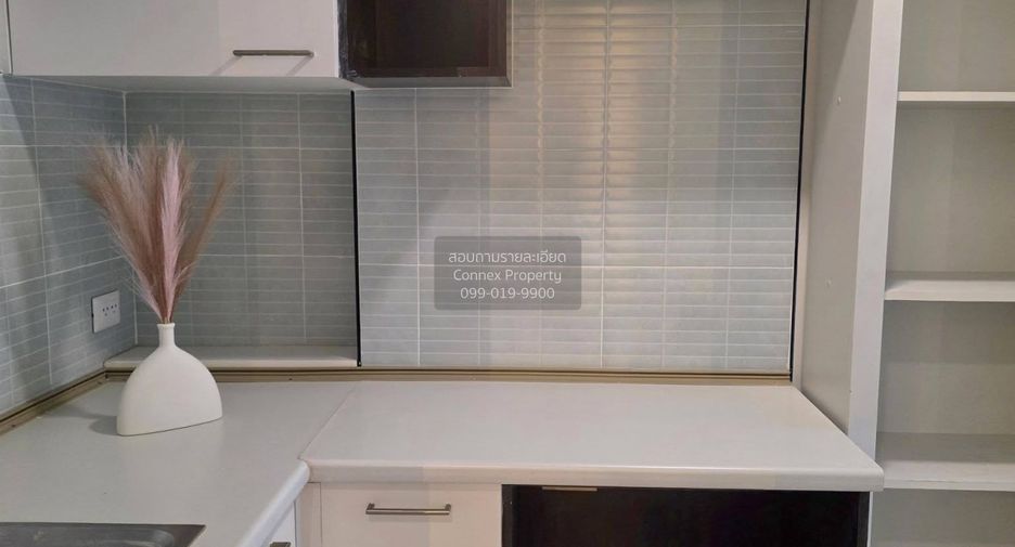 For sale 1 bed condo in Thon Buri, Bangkok