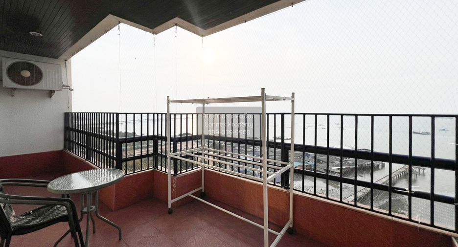For sale 2 bedrooms condo in Si Racha, Chonburi