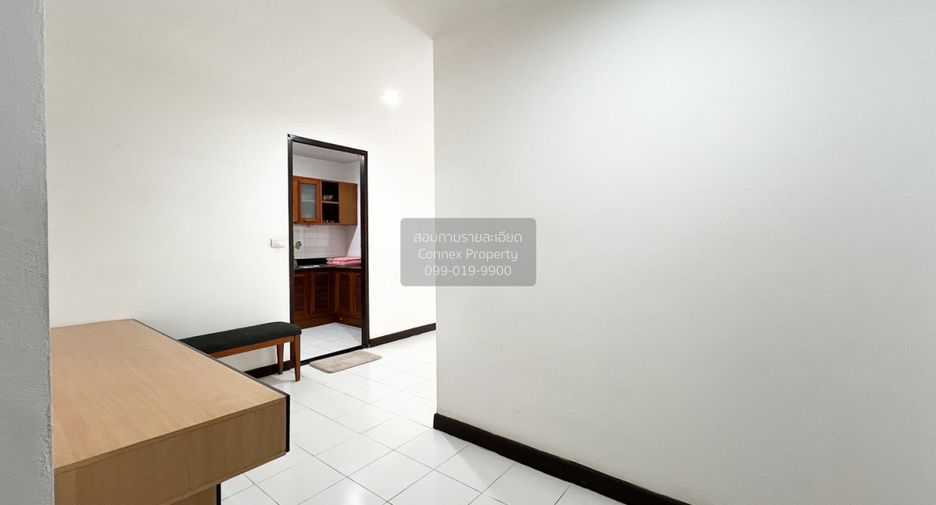 For sale 2 bedrooms condo in Si Racha, Chonburi
