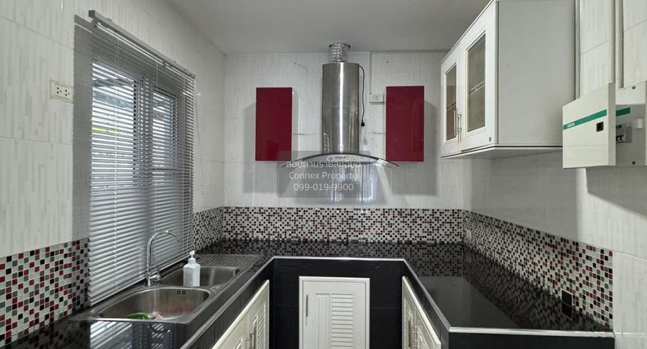 For sale 4 bedrooms house in Bang Bua Thong, Nonthaburi