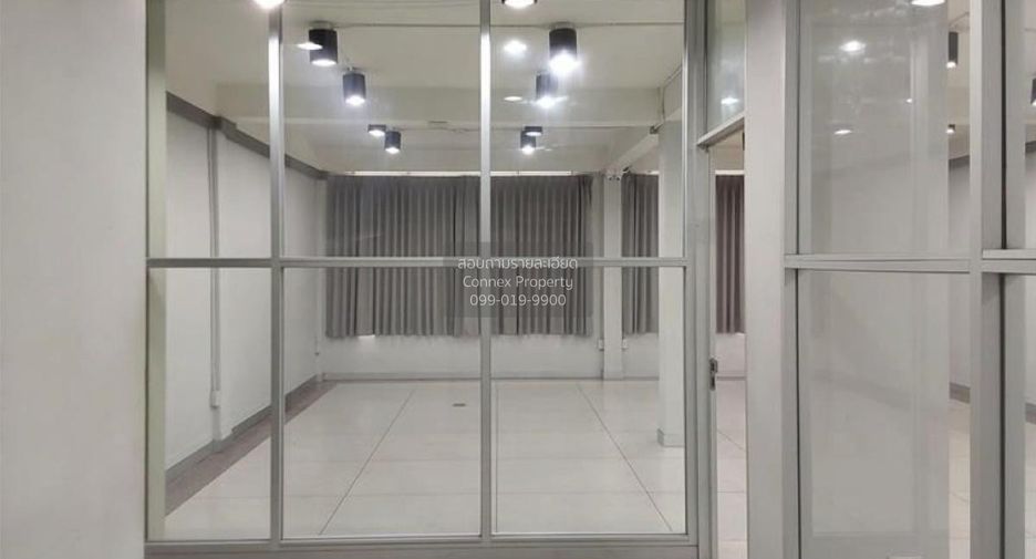 出售 4 卧室 商业空间 在 Bang Phae, Ratchaburi