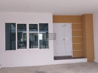 For sale 2 bedrooms townhouse in Mueang Saraburi, Saraburi