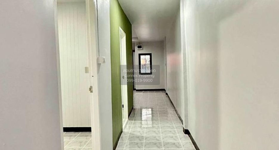 For sale 2 bedrooms townhouse in Sai Noi, Nonthaburi