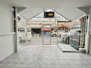 For sale 2 bedrooms townhouse in Sai Noi, Nonthaburi