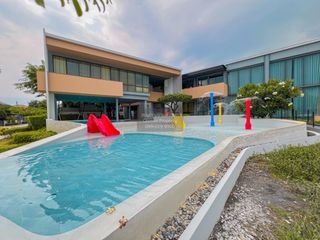 For sale 4 bedrooms house in Thanyaburi, Pathum Thani