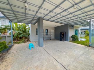 For sale 4 bedrooms house in Thanyaburi, Pathum Thani