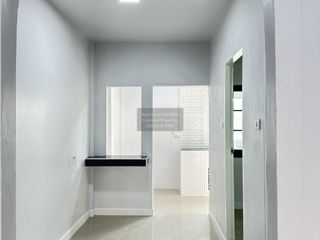 For sale 2 bedrooms townhouse in Thanyaburi, Pathum Thani