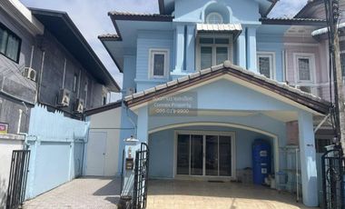 For sale 4 bedrooms townhouse in Mueang Pathum Thani, Pathum Thani