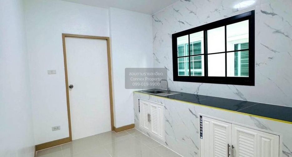 For sale 4 bedrooms house in Sai Noi, Nonthaburi