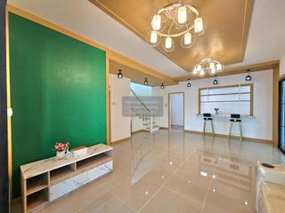 For sale 5 bedrooms townhouse in Sai Noi, Nonthaburi