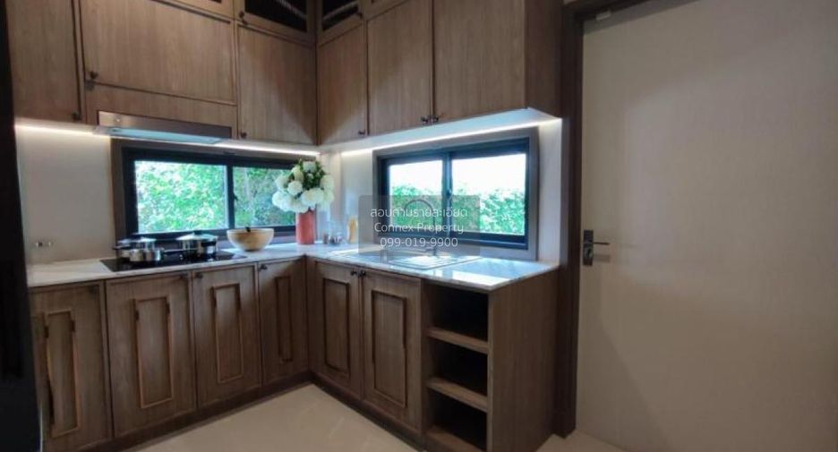 For sale 5 bedrooms house in Bang Bua Thong, Nonthaburi