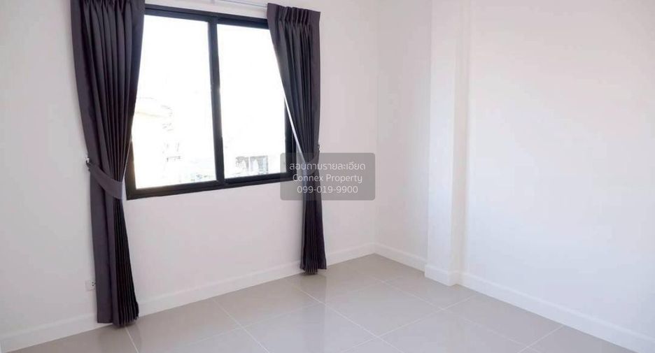 For sale 3 bedrooms townhouse in Lam Luk Ka, Pathum Thani