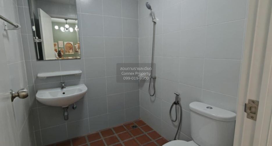 For sale 3 bedrooms townhouse in Bang Phli, Samut Prakan