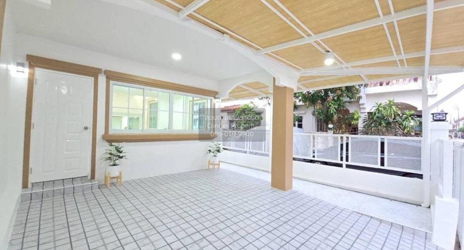 Casa adosada en venta de 2 habitaciones en Mueang Nonthaburi, Nonthaburi