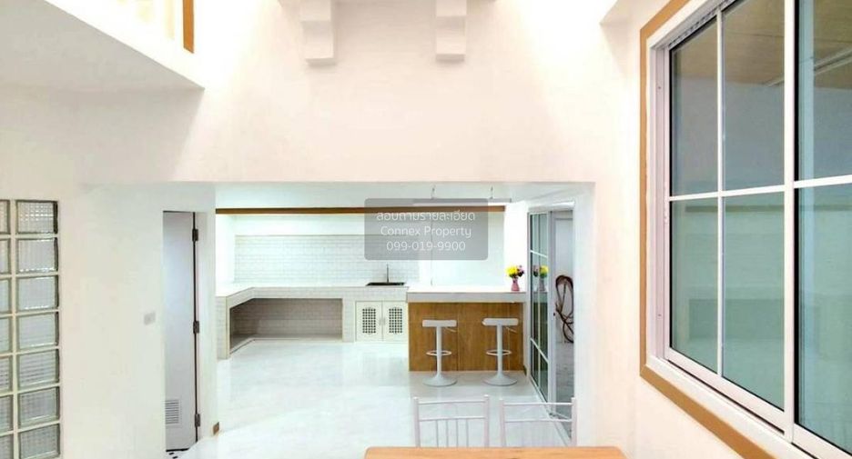 Casa adosada en venta de 2 habitaciones en Mueang Nonthaburi, Nonthaburi