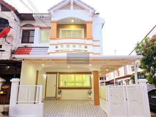 For sale 2 bedrooms townhouse in Mueang Nonthaburi, Nonthaburi