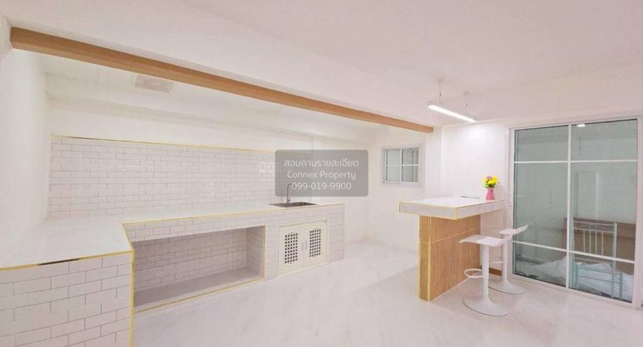 Casa adosada en venta de 2 habitaciones en Mueang Nonthaburi, Nonthaburi