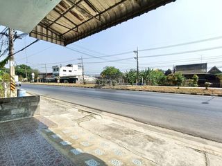 出售 3 卧室 商业空间 在 Ban Pong, Ratchaburi