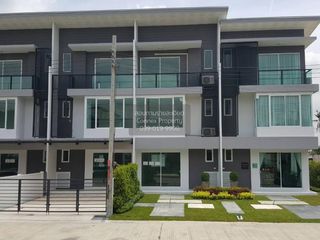 For sale 4 bedrooms townhouse in Bang Bua Thong, Nonthaburi