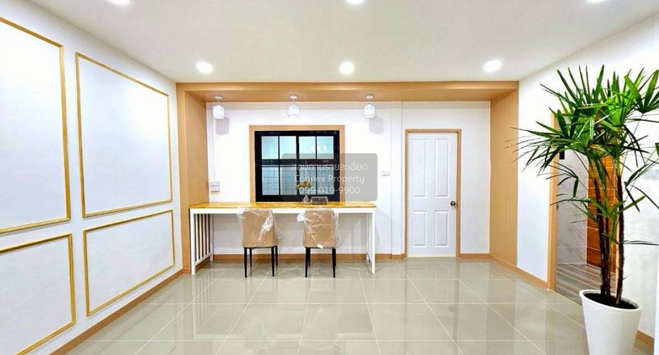 Продажа 3 спальни таунхаус в Bang Bua Thong, Нонтабури